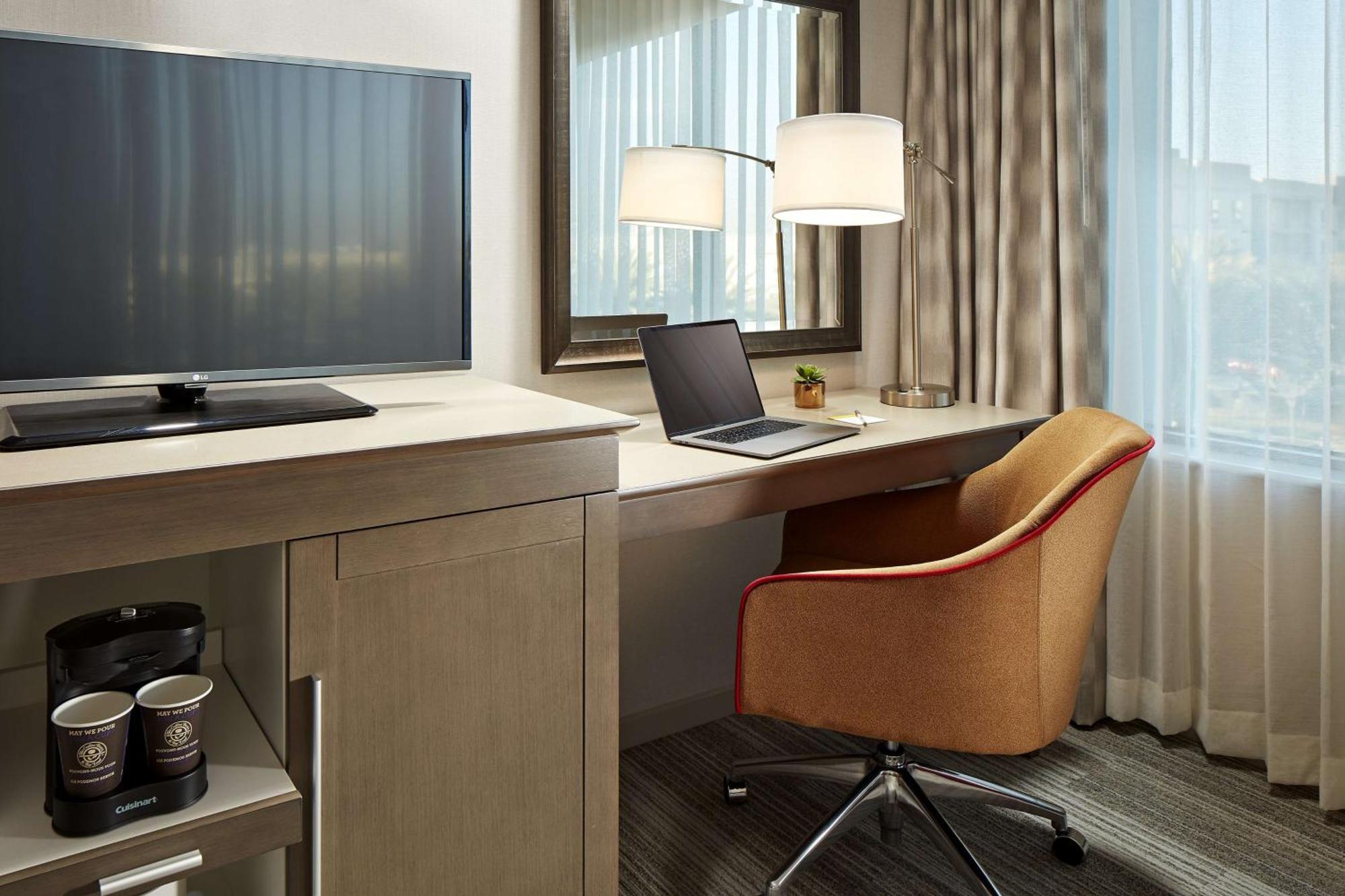 Hampton Inn Long Beach Airport, Ca Dış mekan fotoğraf
